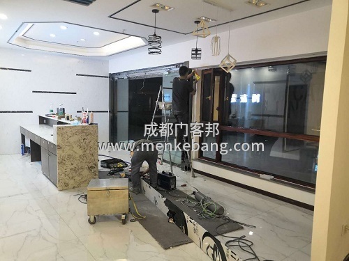 門客邦成都自動平滑門不能正常開門、不轉了維修 門客邦成都自動平滑門不能正常開門、不轉了維修