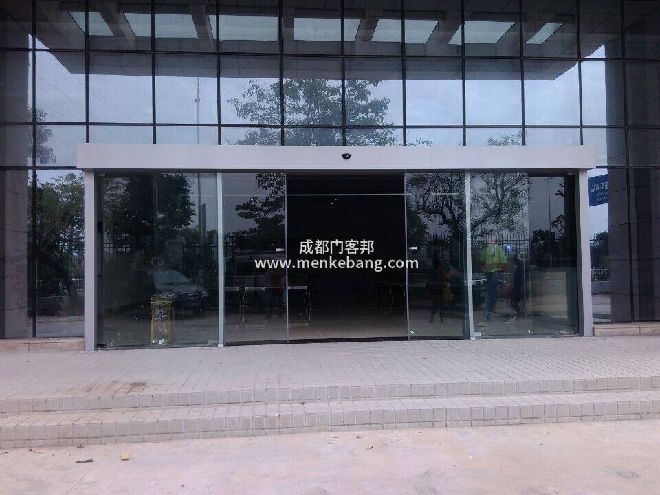 成都自動(dòng)玻璃門價(jià)格