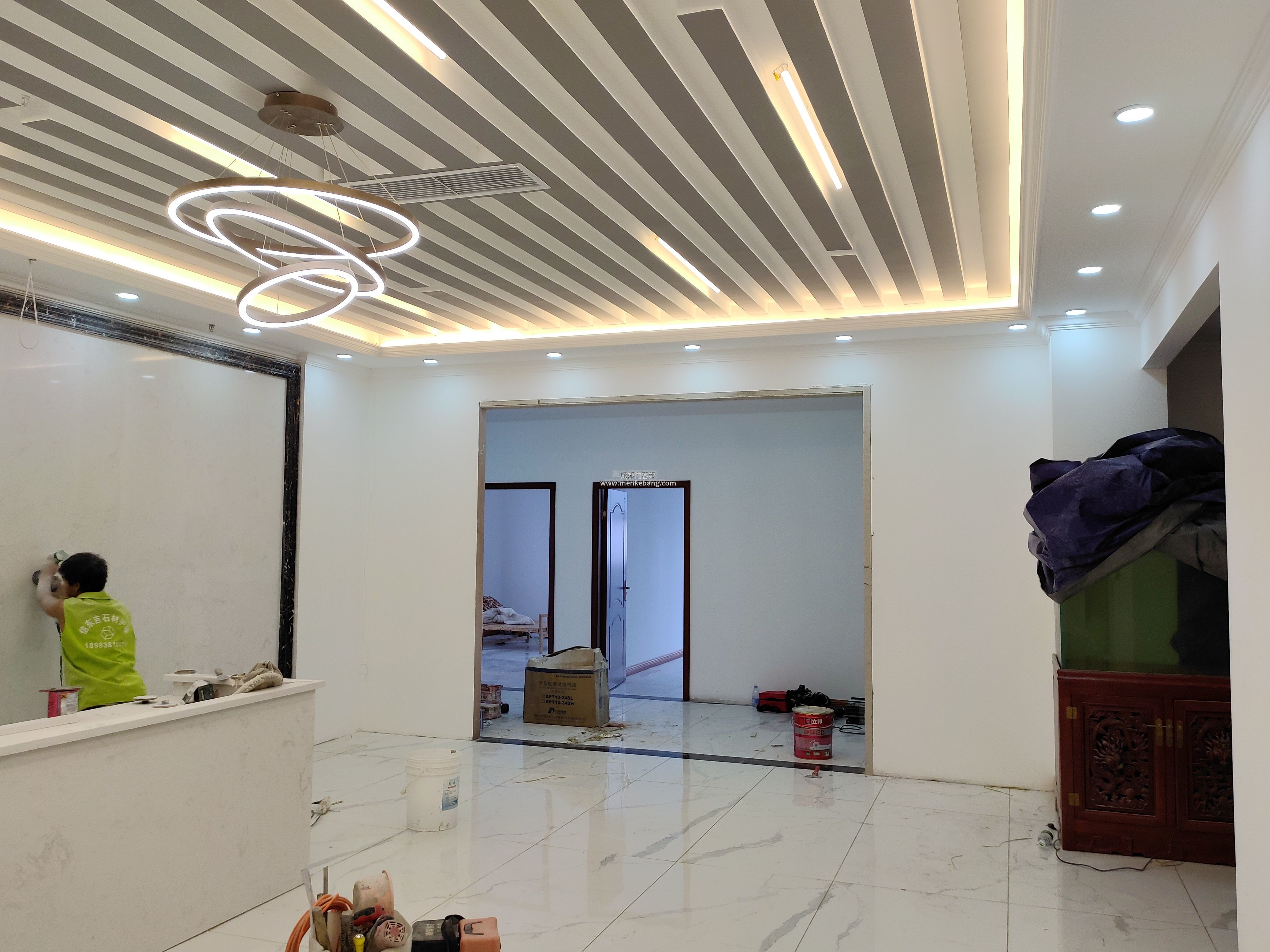 成都鋁合金型材感應(yīng)門(mén)安裝案例