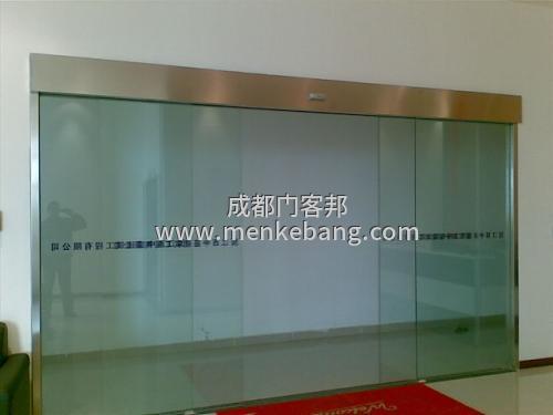 這附近哪里有維修自動玻璃門的,玻璃門壞了找誰修 這附近哪里有維修自動玻璃門的,玻璃門壞了找誰修